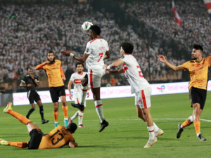 الكاف يفتح تحقيقاً عاجلاً بعد أحداث نهائي كأس الكونفدرالية بين الزمالك ونهضة بركان