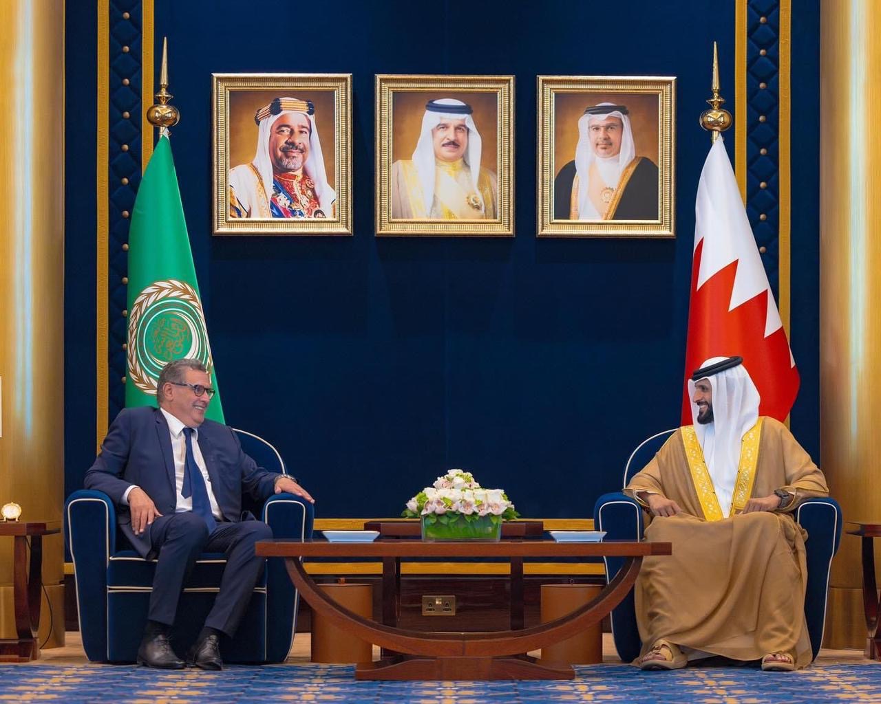 رئيس الحكومة يحل بالمنامة لتمثيل صاحب الجلالة في القمة العربية في دورتها الثالثة والثلاثين